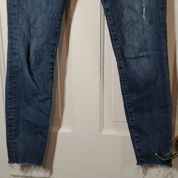 Kut from the Kloth High Rise Visible Button Fly Raw Hem Ankle Skinny Jeans 2 - Picture 4 of 14